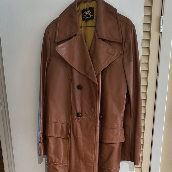 1 "IDEAL" brand Men's Large rust leather overcoat. - Picture 2 of 11